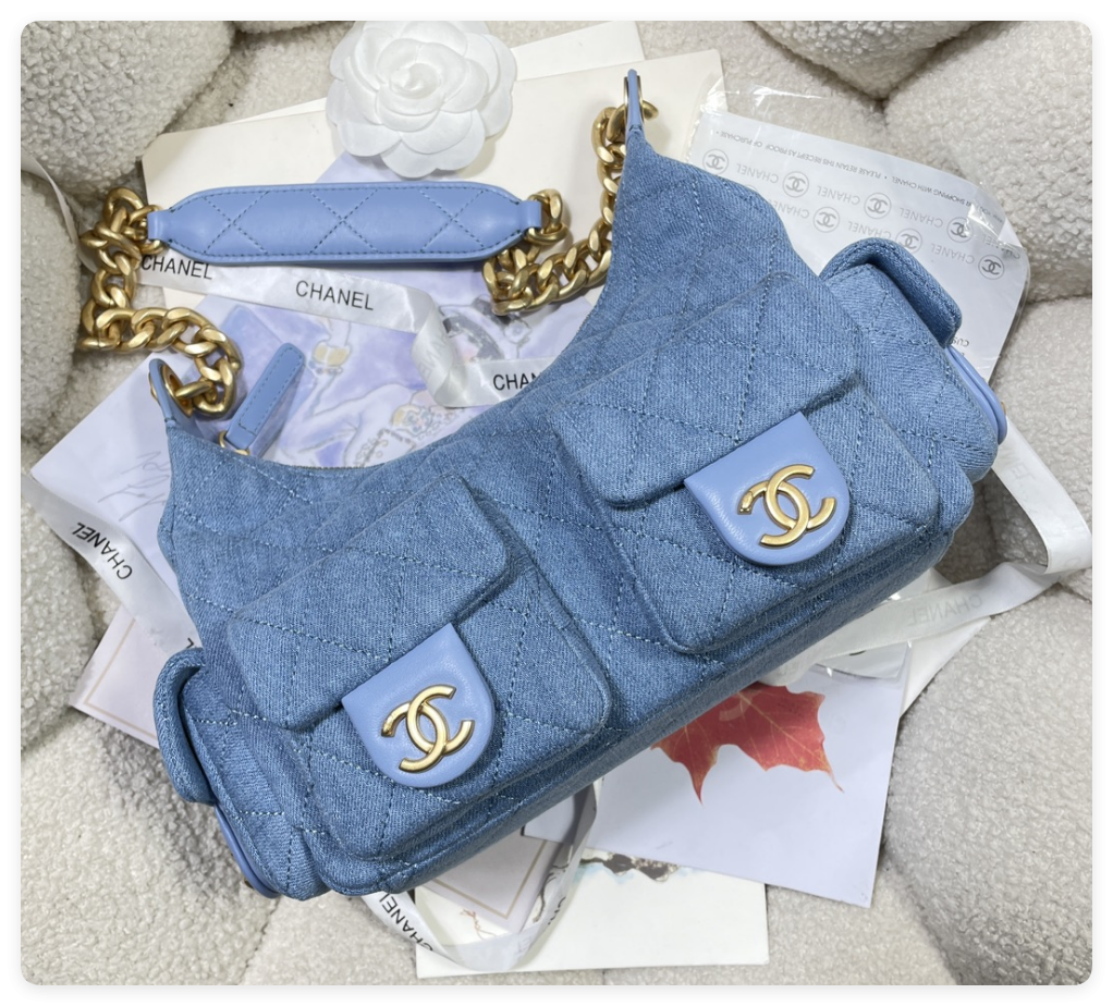 ch*el cruise 2024/25 large hobo bag washed De*1m & gold-tone metal blue  22x 31x 15cm