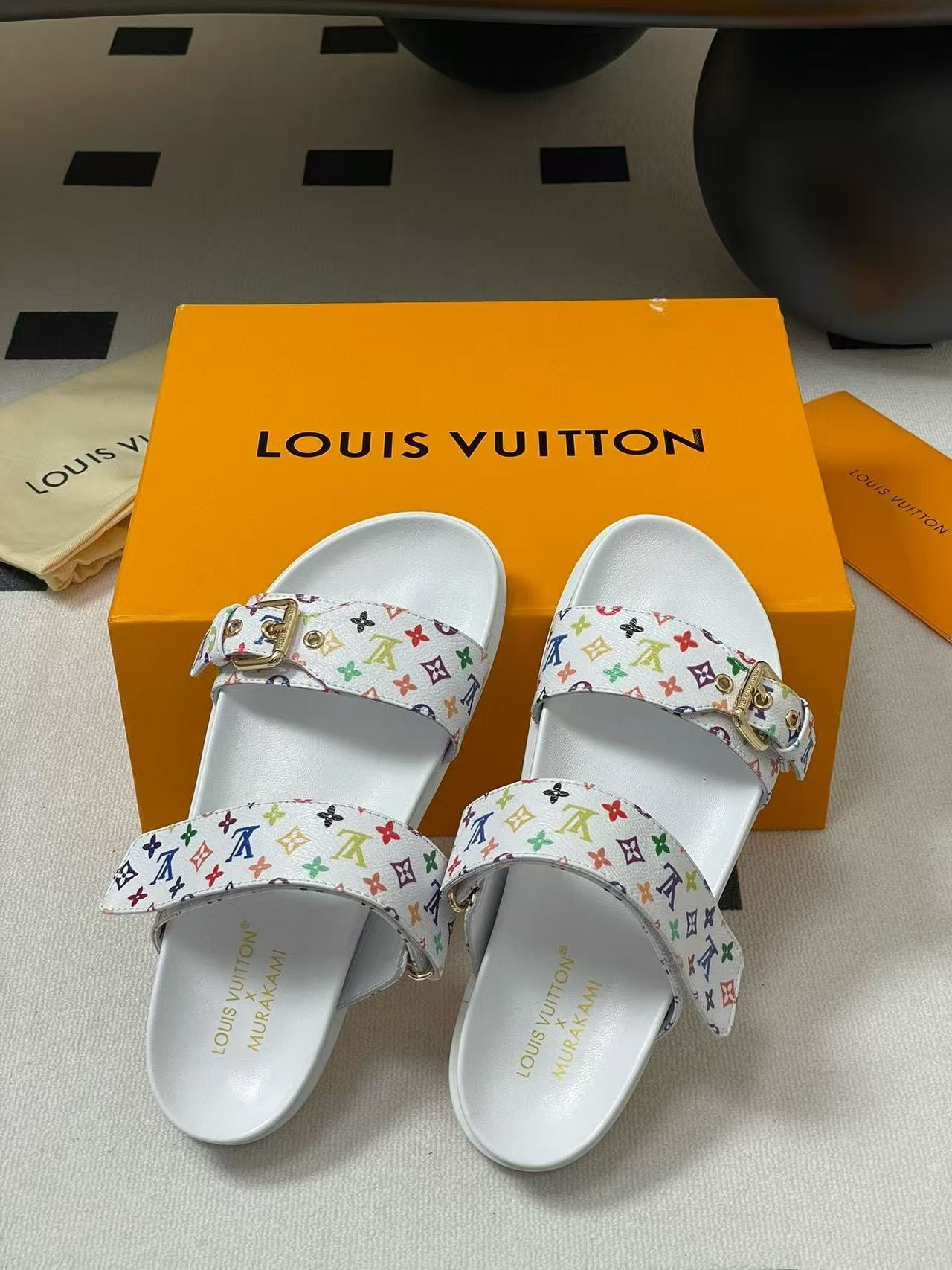UA LV x TM Bom Dia Flat Comfort Mule