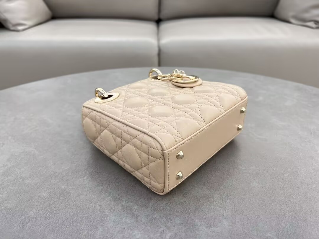 mini lady D*or bag 6.5 x 6 x 3 inches