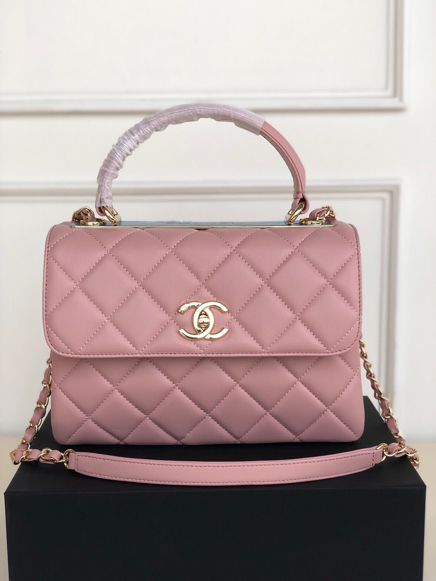Ch*el flap bag with top handle 6.6 × 9.8 × 4.7 in