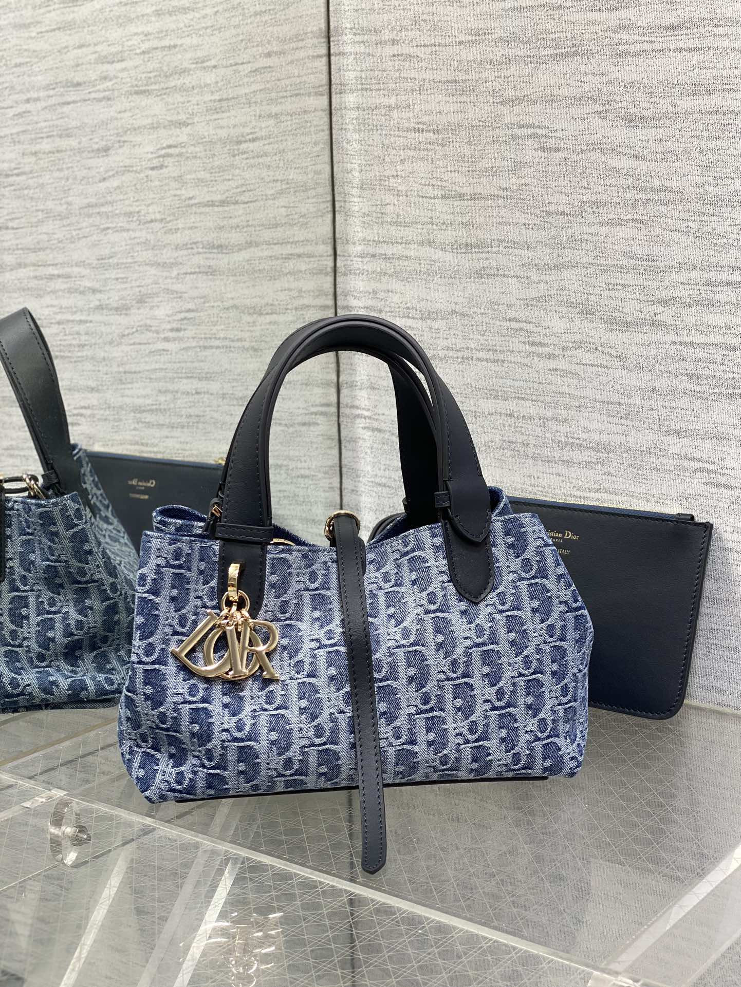 small d*or toujours bag  blue De*1m d*or oblique jacquard 23 x15 x15cm