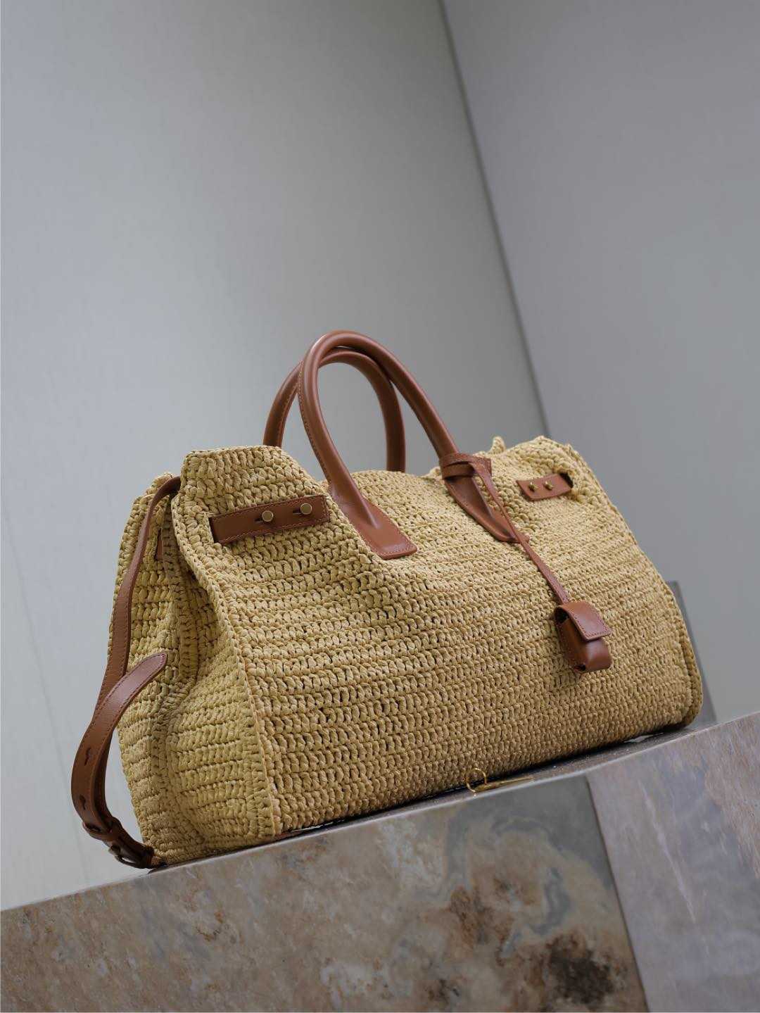 y*l sac de jour S*pple in raffia and leather - medium 41x28x13cm