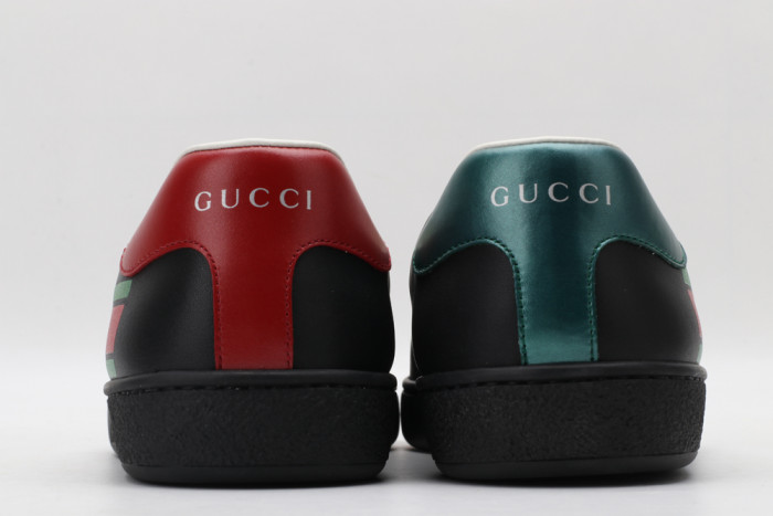 G*u*i low-top sneaker