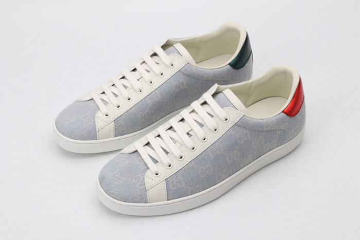 G*u*i low-top sneaker