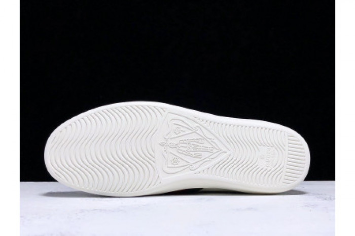G*u*i ace embroidered low-top sneaker