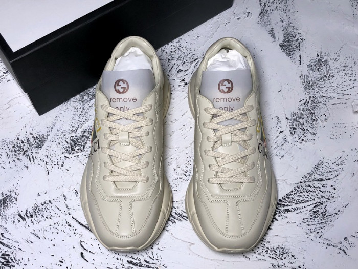 G*u*i rhyton vintage trainer sneaker 500878 drw00 9522