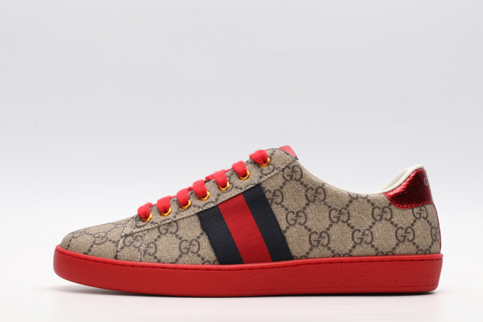 G*u*i low-top sneaker
