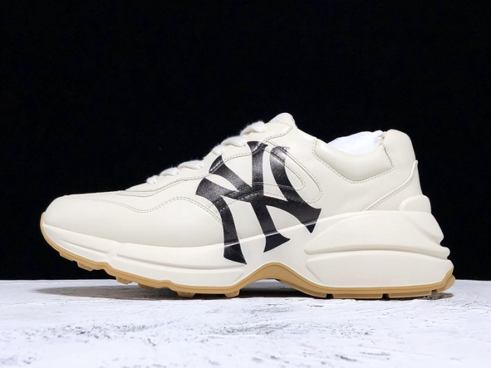 G*u*i rhyton sneaker with ny yankees ™ patch 548638 drw00 9022
