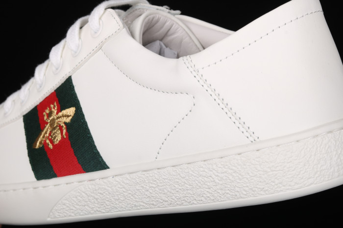 G*u*i ace embroidered low-top sneaker white with bee 429446 02jp0 9064