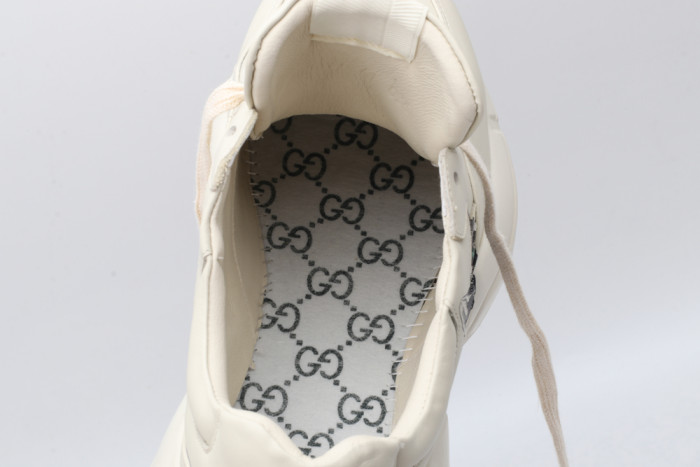 G*u*i rhyton trainer sneaker