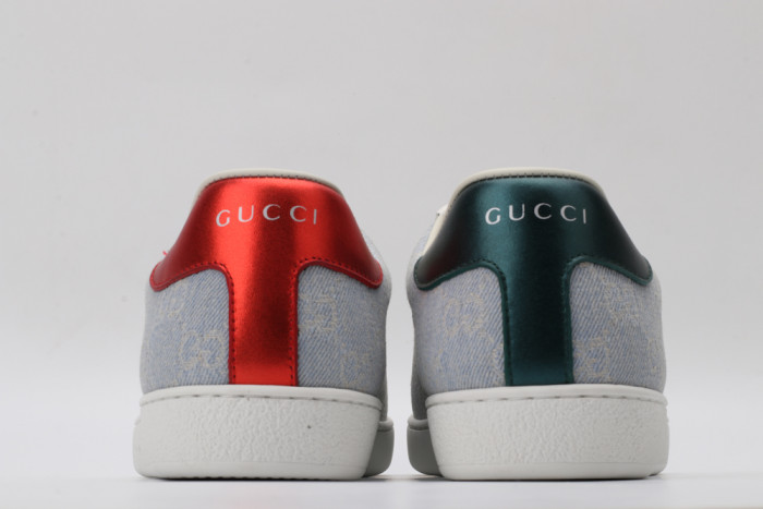 G*u*i low-top sneaker
