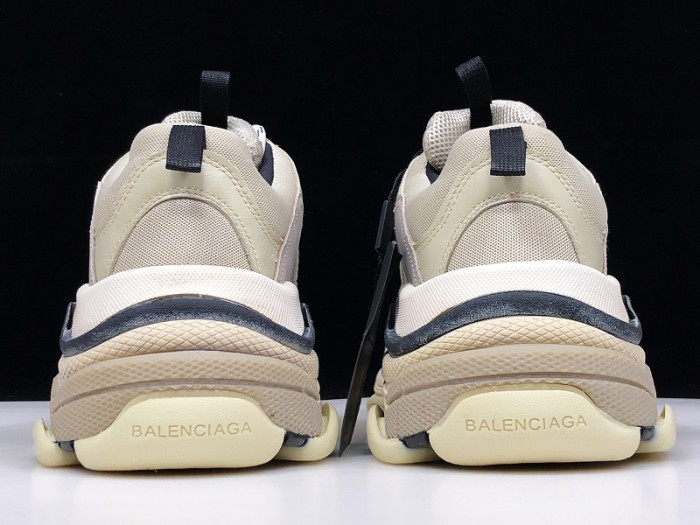 BLCG TRIPLE S TRAINER ‘VANILLE’ 536737 W09O6 9787