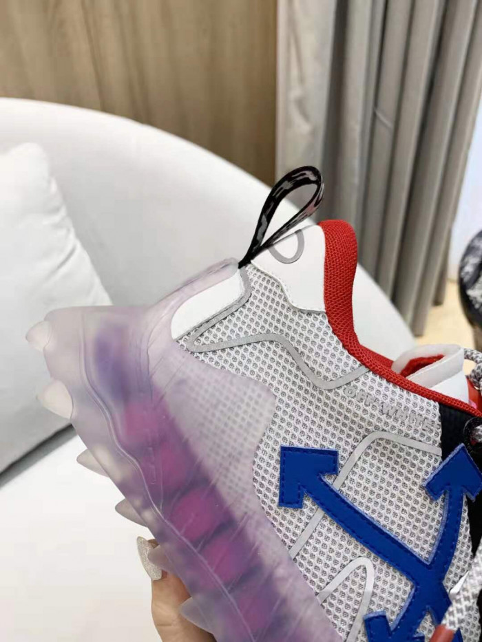 OFF-WHITE C/O ODSY-1000 SNEAKER
