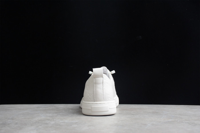 G*u*i low-top sneaker
