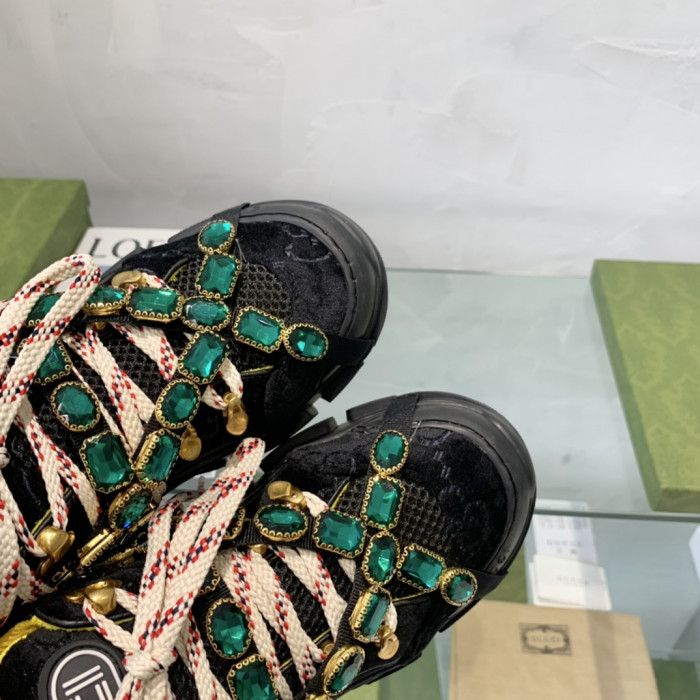 G*u*i sneaker