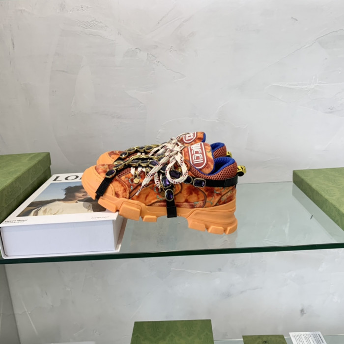 G*u*i sneaker