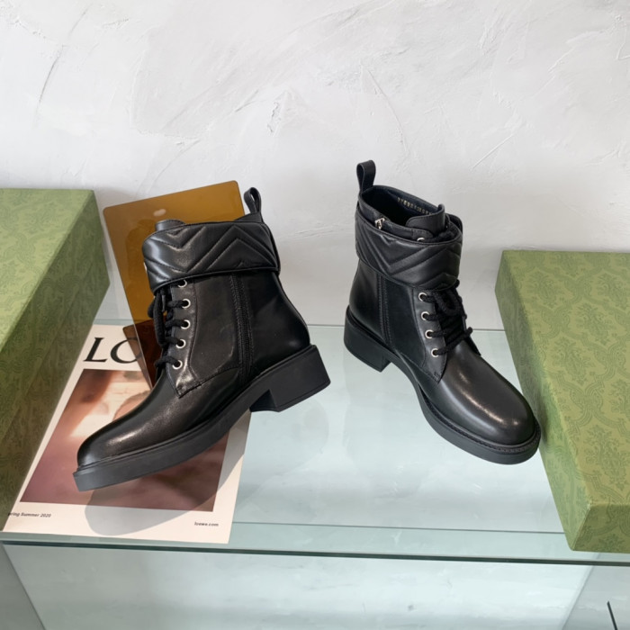 G*u*i boots