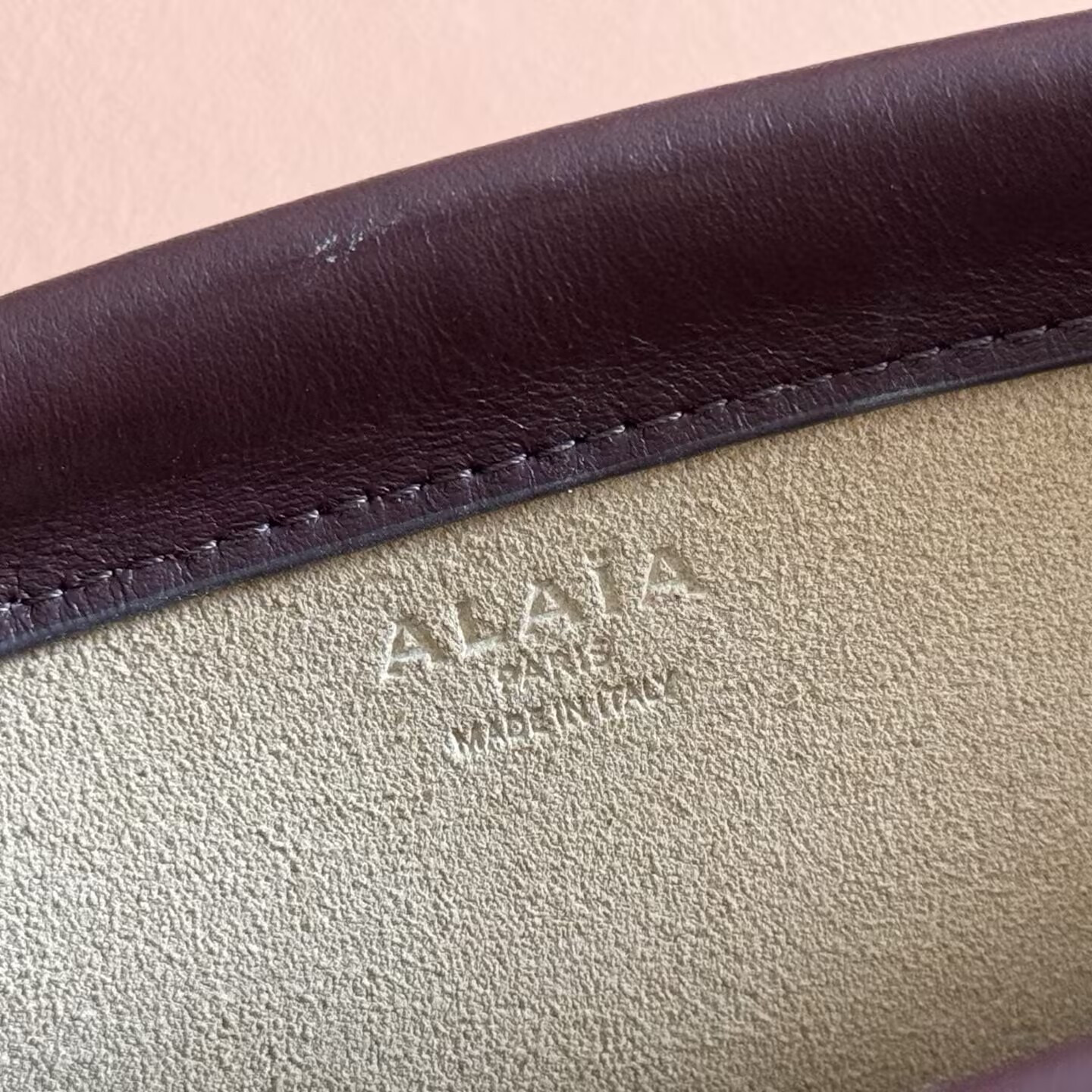 ALAÏA LE CLICK EAST WEST SMALL BAG 25x12.5x7cm