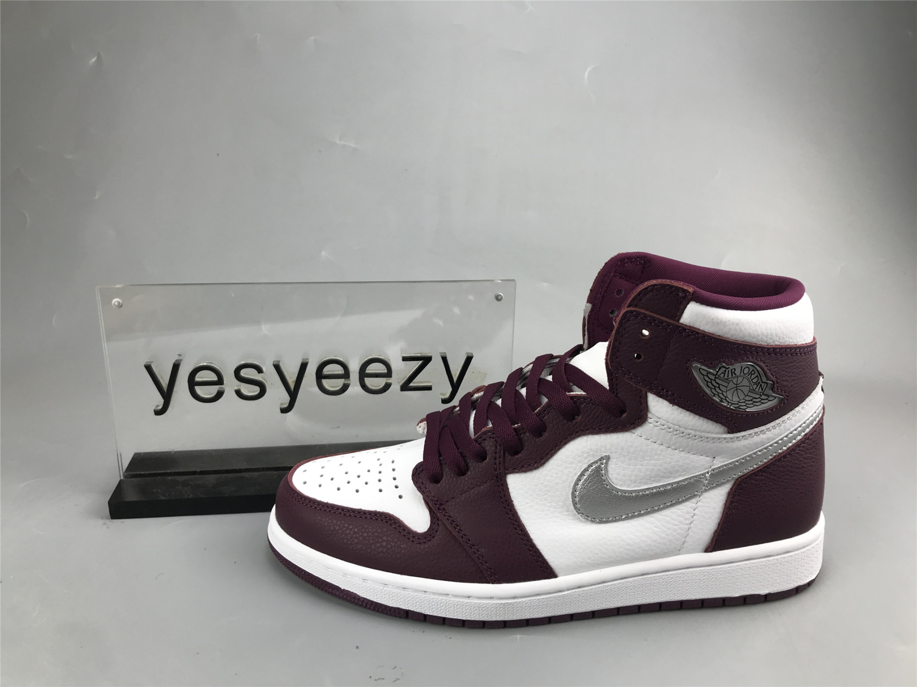 UA AIR JORDAN 1 RETRO HIGH OG 