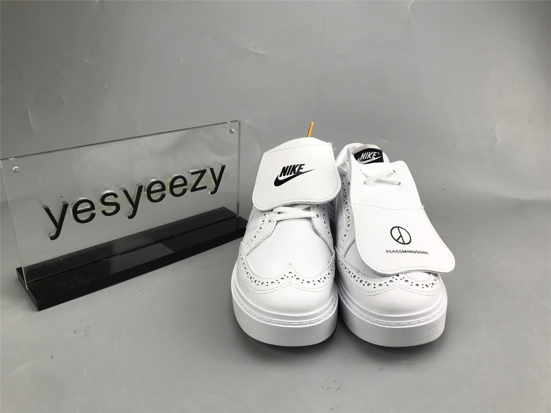 UA NIKE G-DRAGON X KWONDO 1 