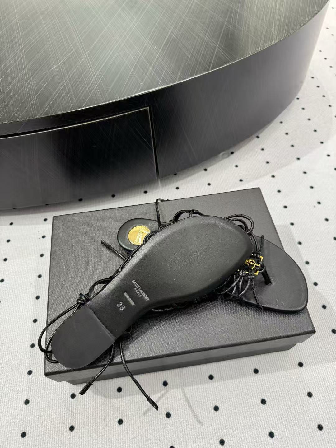UA Y51 BABYLONE SANDALS
