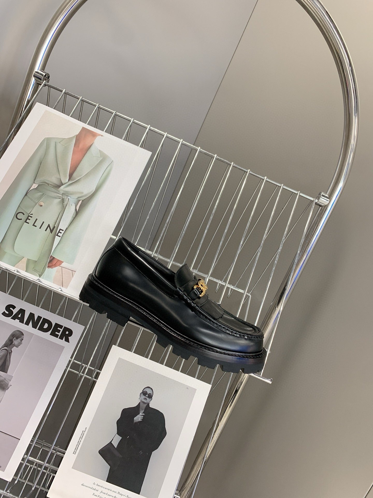 UA Ce1i*e Margaret Triomphe chain Loafers
