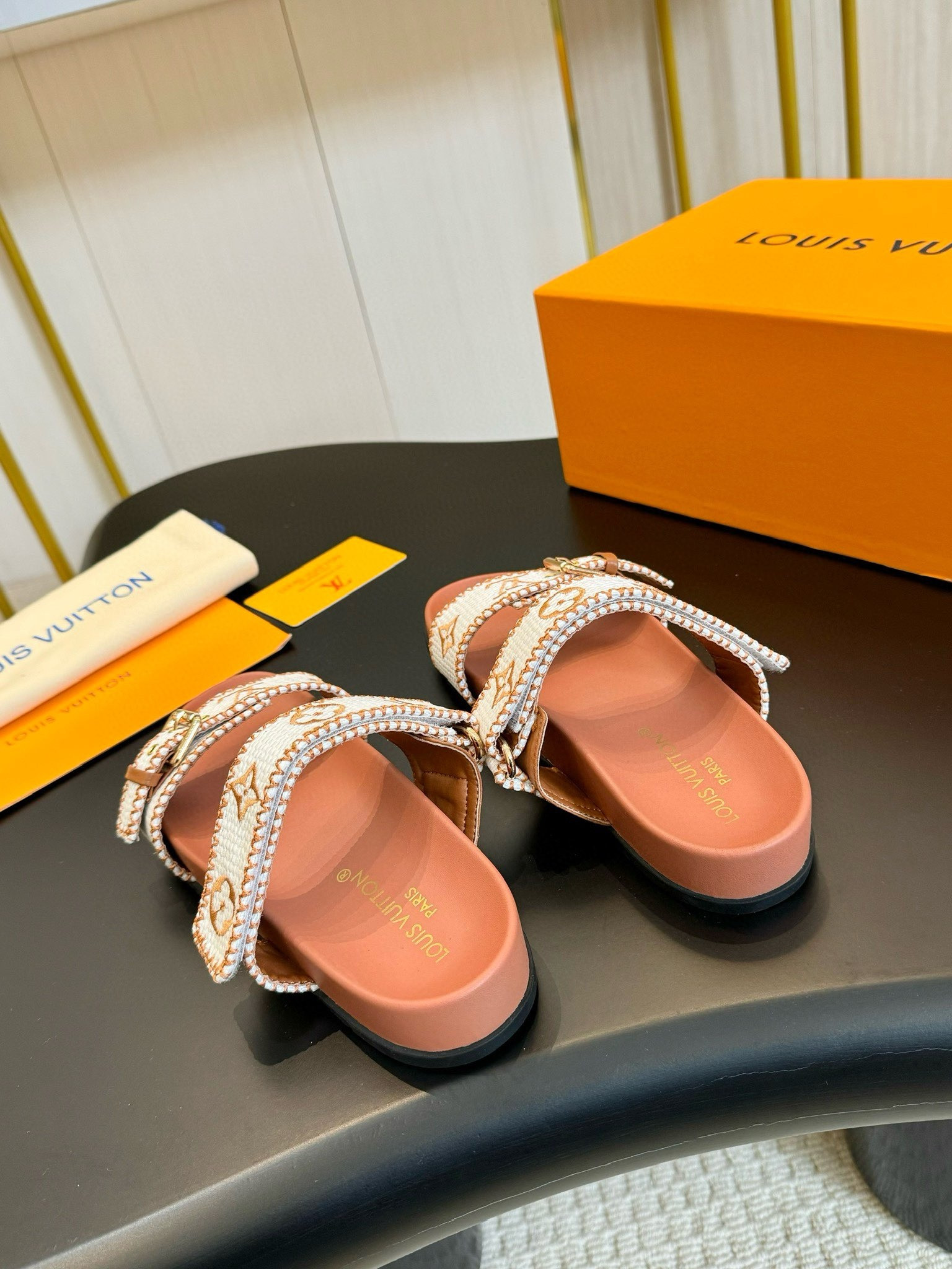 UA LV Bom Dia Flat Comfort Mule