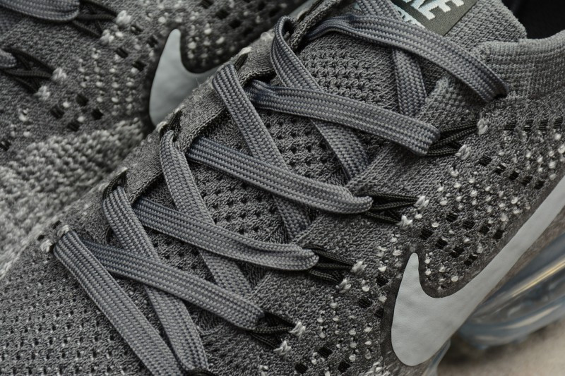 UA Nike Air Vapormax Flyknit "Asphalt Grey"