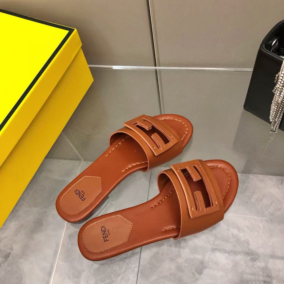 UA F**di Baguette Brown Leather Slides