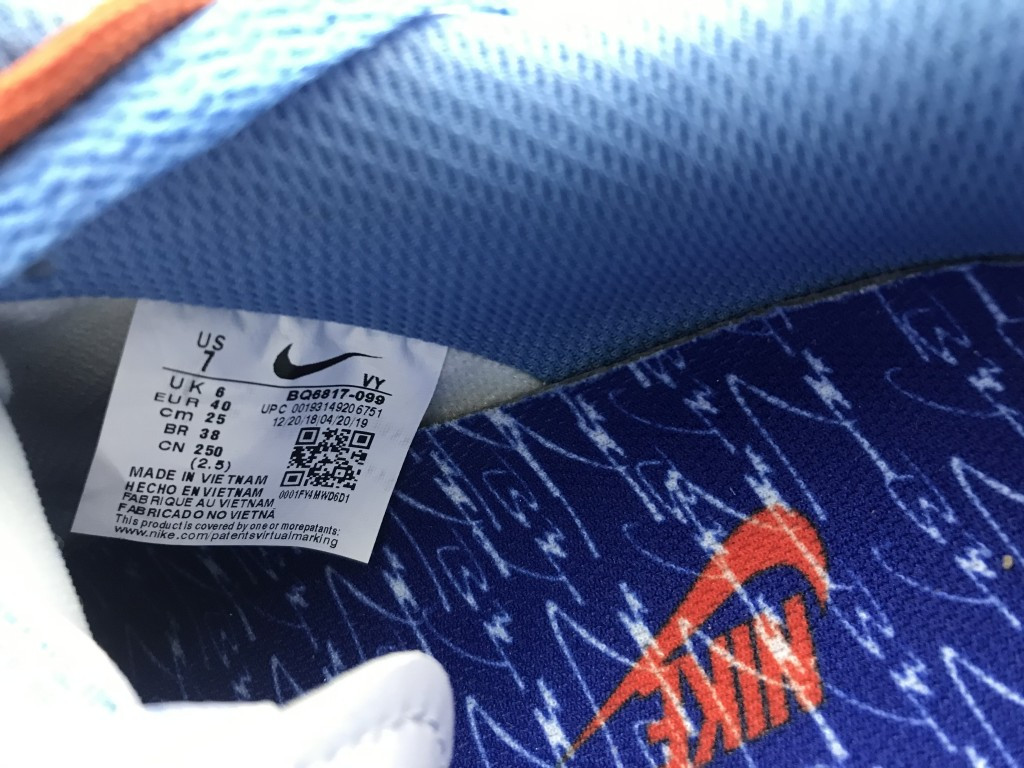 UA OFF WHITE X NIKE SB DUNK LOW "UNC"