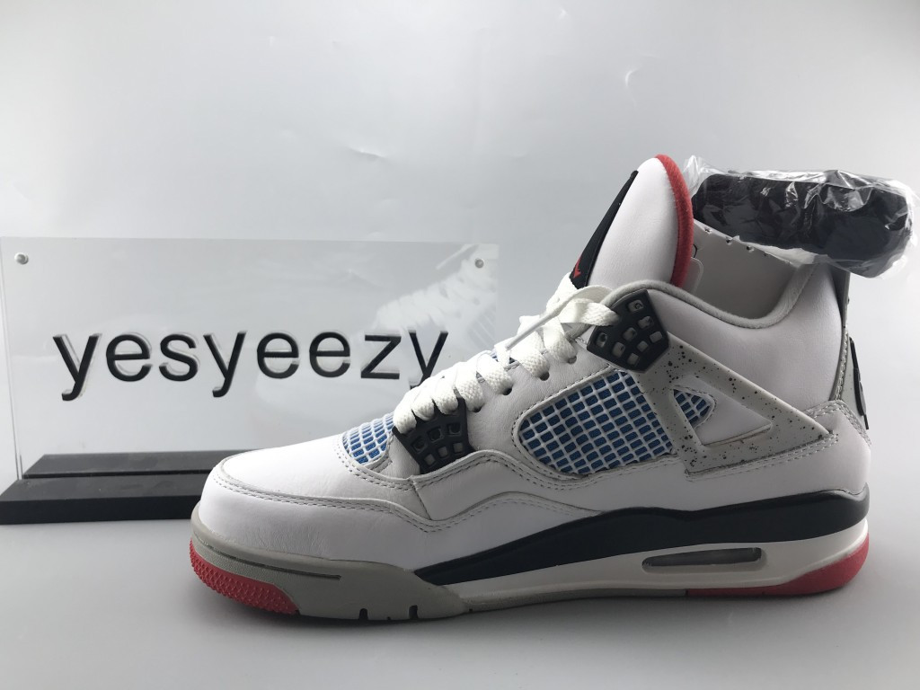 UA AIR JORDAN 4 RETRO SE "WHAT THE 4"