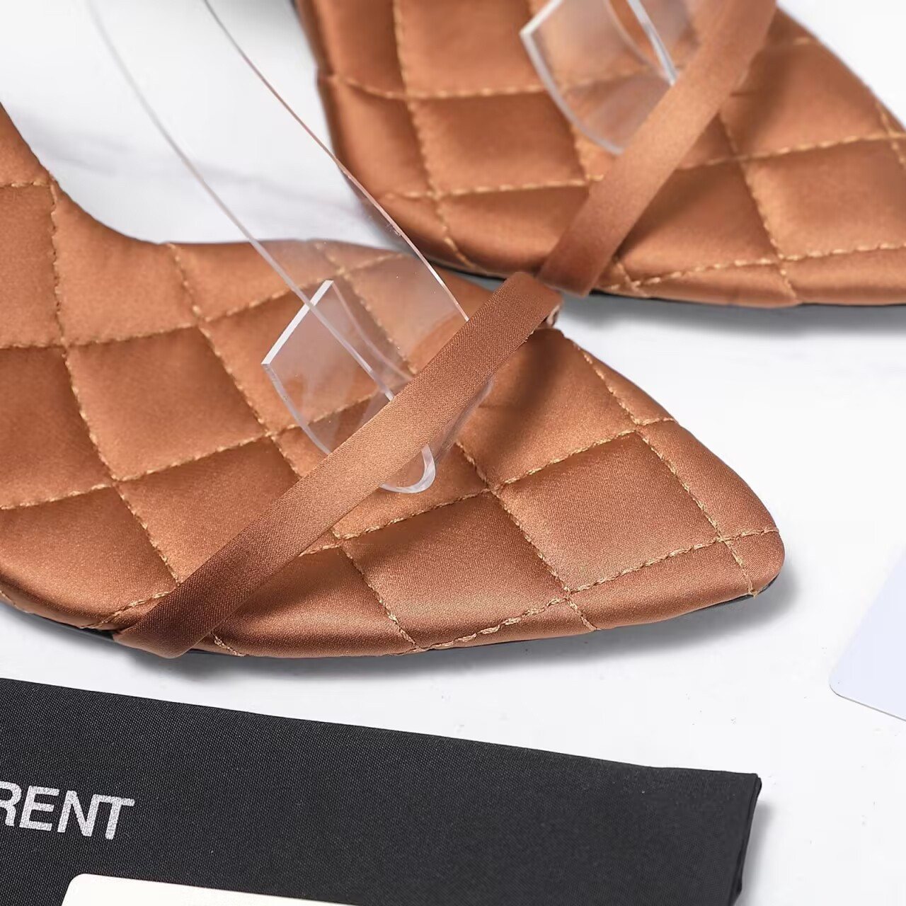 UA Y51 IVRESSE Sandals