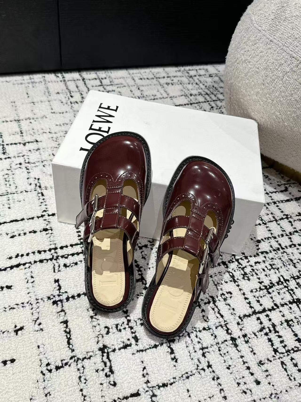 UA L0ew* Campo Mary Jane mule in calfskin
