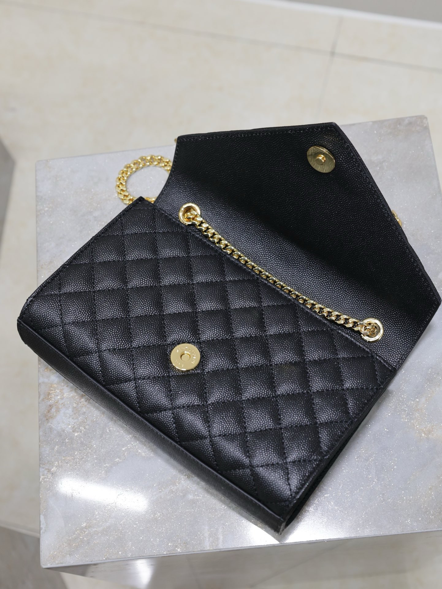 Y51 Envelope small size 21x13x6cm