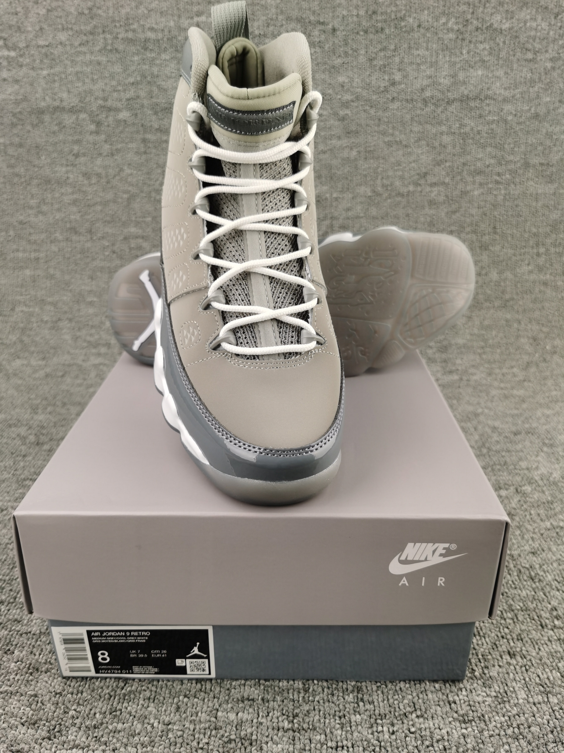 UA Air Jordan 9 Retro 