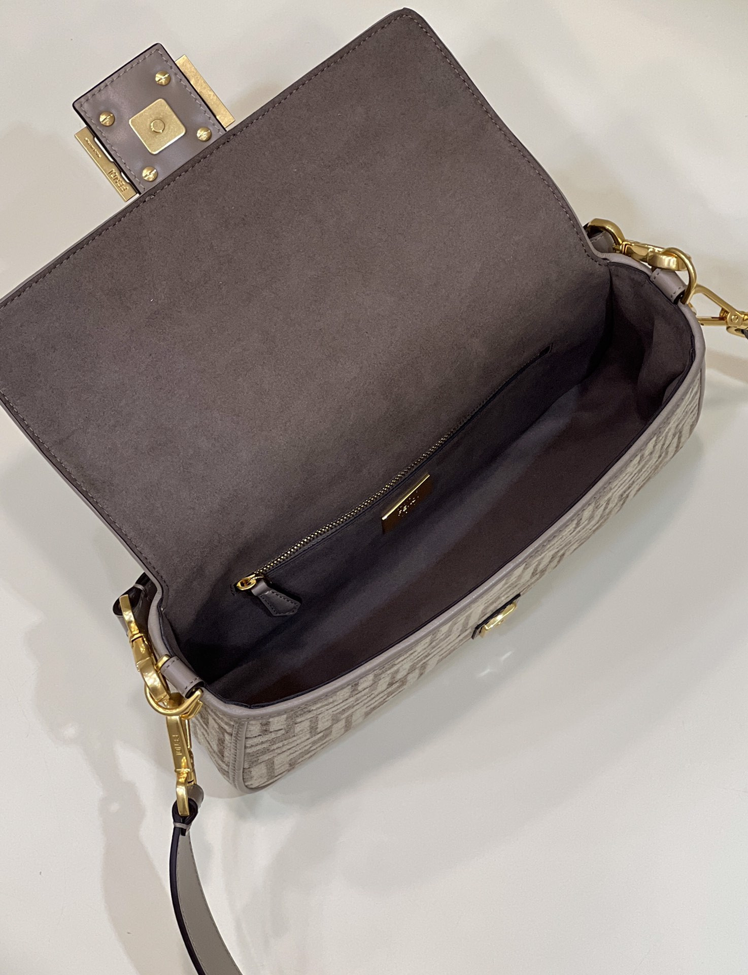 F**di Baguette Chain Midi dove gray tapestry fabric bag with FF motif 14.5x7x24 cm