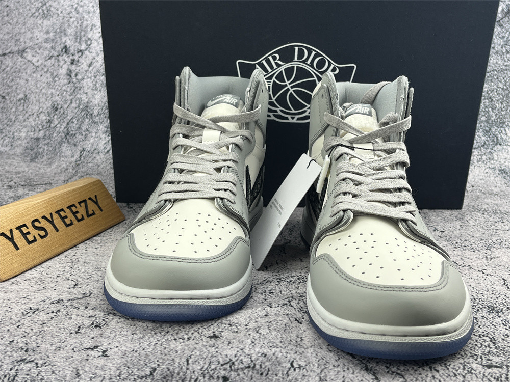 CORRECT UPDATED TOP UA AIR JORDAN 1 RETRO HIGH DR