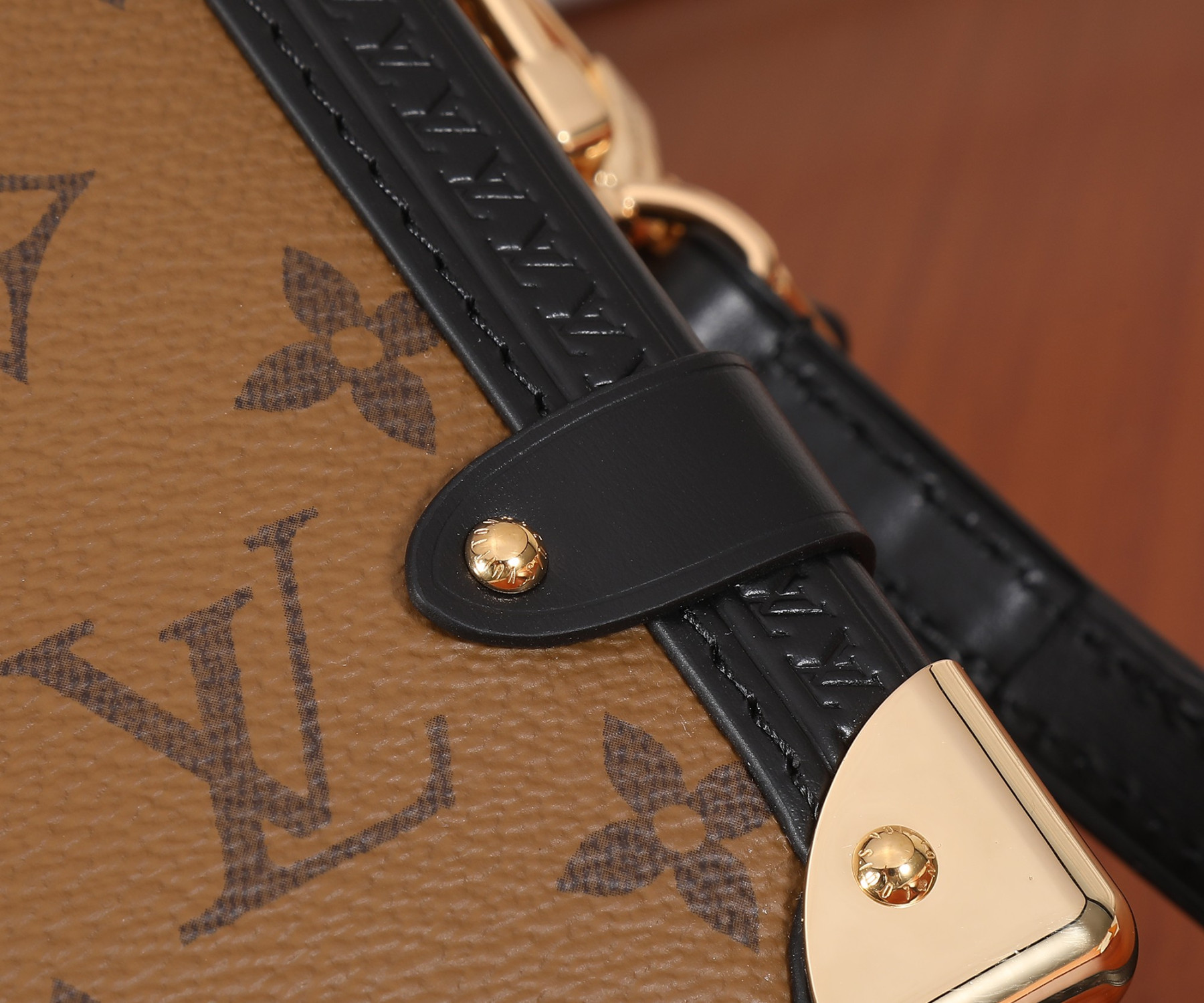 LV Side Trunk MM M46359 8.3 x 5.5 x 2.4 inches