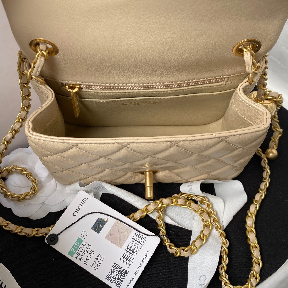Ch**el MINI FLAP BAG SHINY CALFSKIN & Gold-Tone METAL Beige 5.3 × 6.6 × 3.1 in