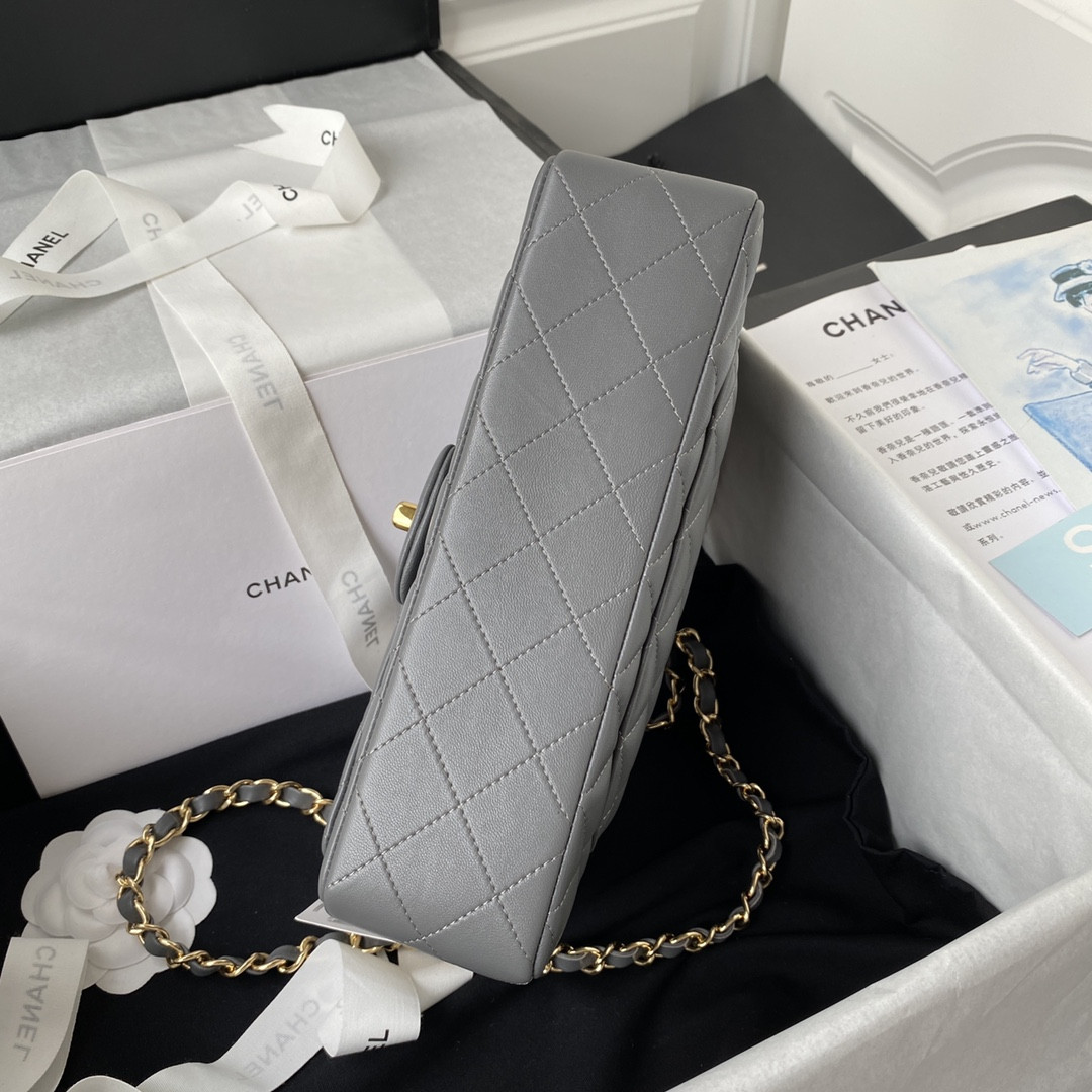 Ch**el SMALL CLASSIC HANDBAG Grained SHINY Calfskin & Gold-Tone Metal Gray 5.7 × 9 × 2.3 in
