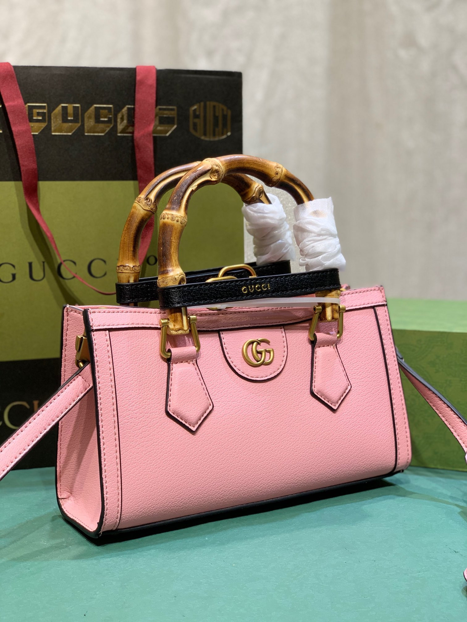 Gvc*1 DIANA SMALL SHOULDER BAG Pink 25W x 16H x 9D CM