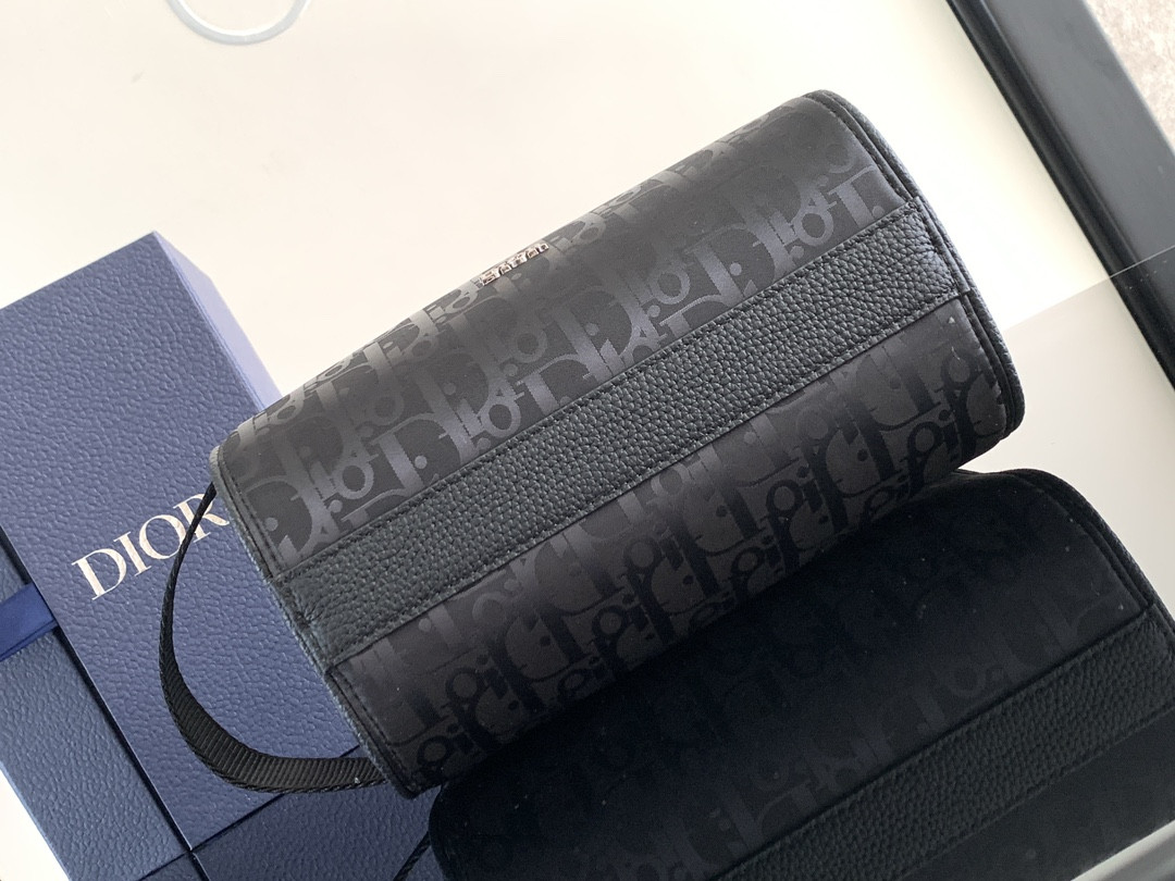 D10r Lingot Toiletry Bag Black Oblique Mirage Technical Fabric 8.5 x 5 x 4 inches