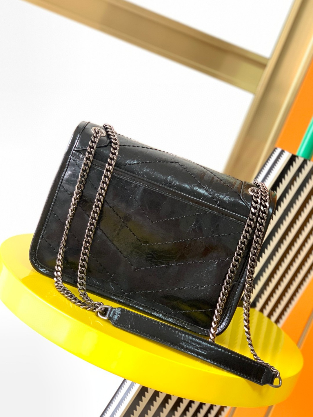 Y51 NIKI BABY IN VINTAGE LEATHER BLACK 21x16x7.5cm