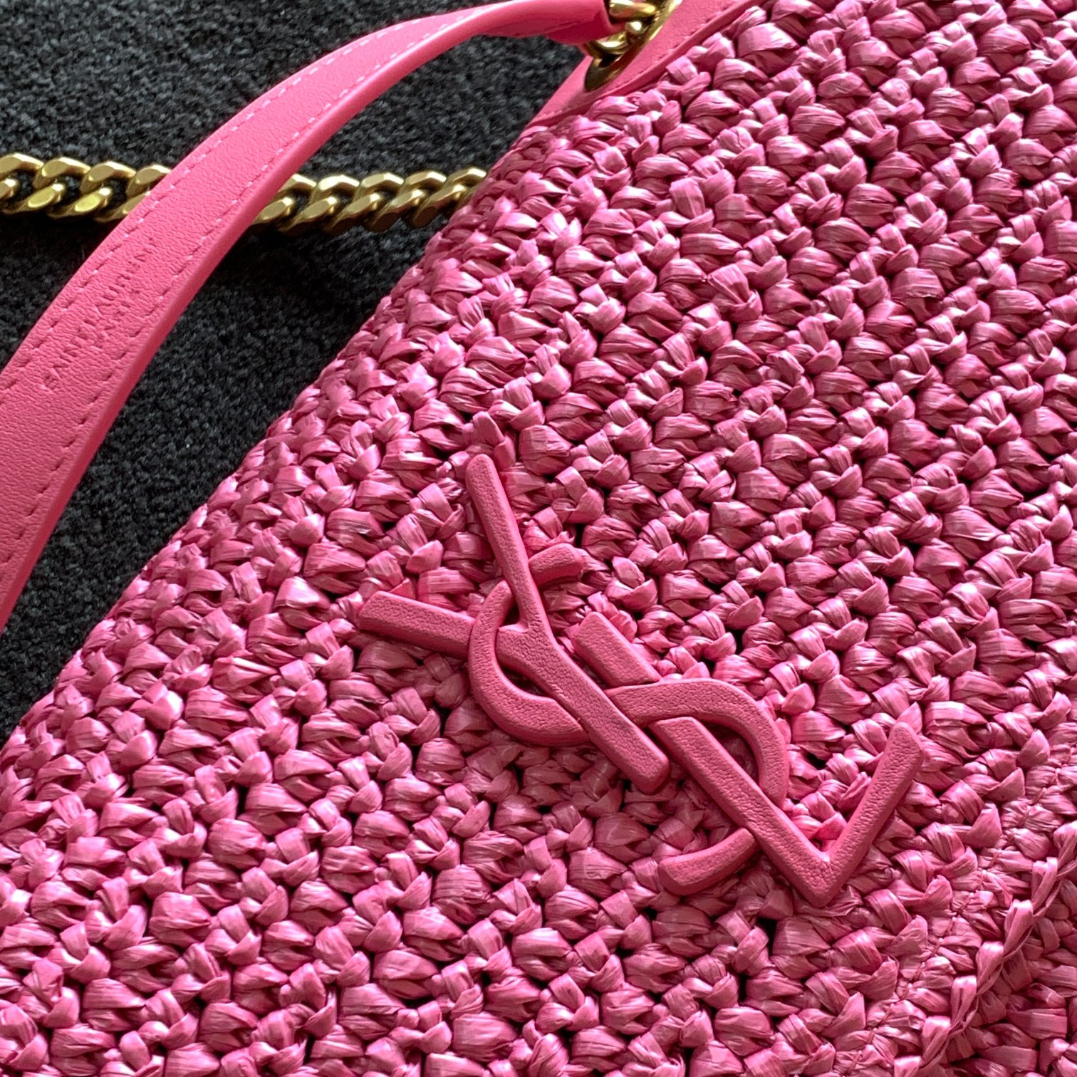 Y51 NIKI MEDIUM CHAIN BAG IN RAFFIA AND LEATHER 11 X 7.8 X 3.3 INCHES
