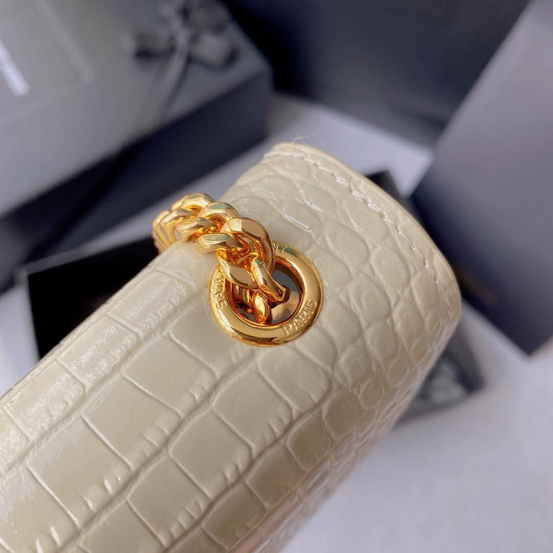 Y51 KATE MEDIUM TASSEL IN CROCODILE-EMBOSSED LEATHER WHITE 9.4 X 5.7 X 2.1 INCHES