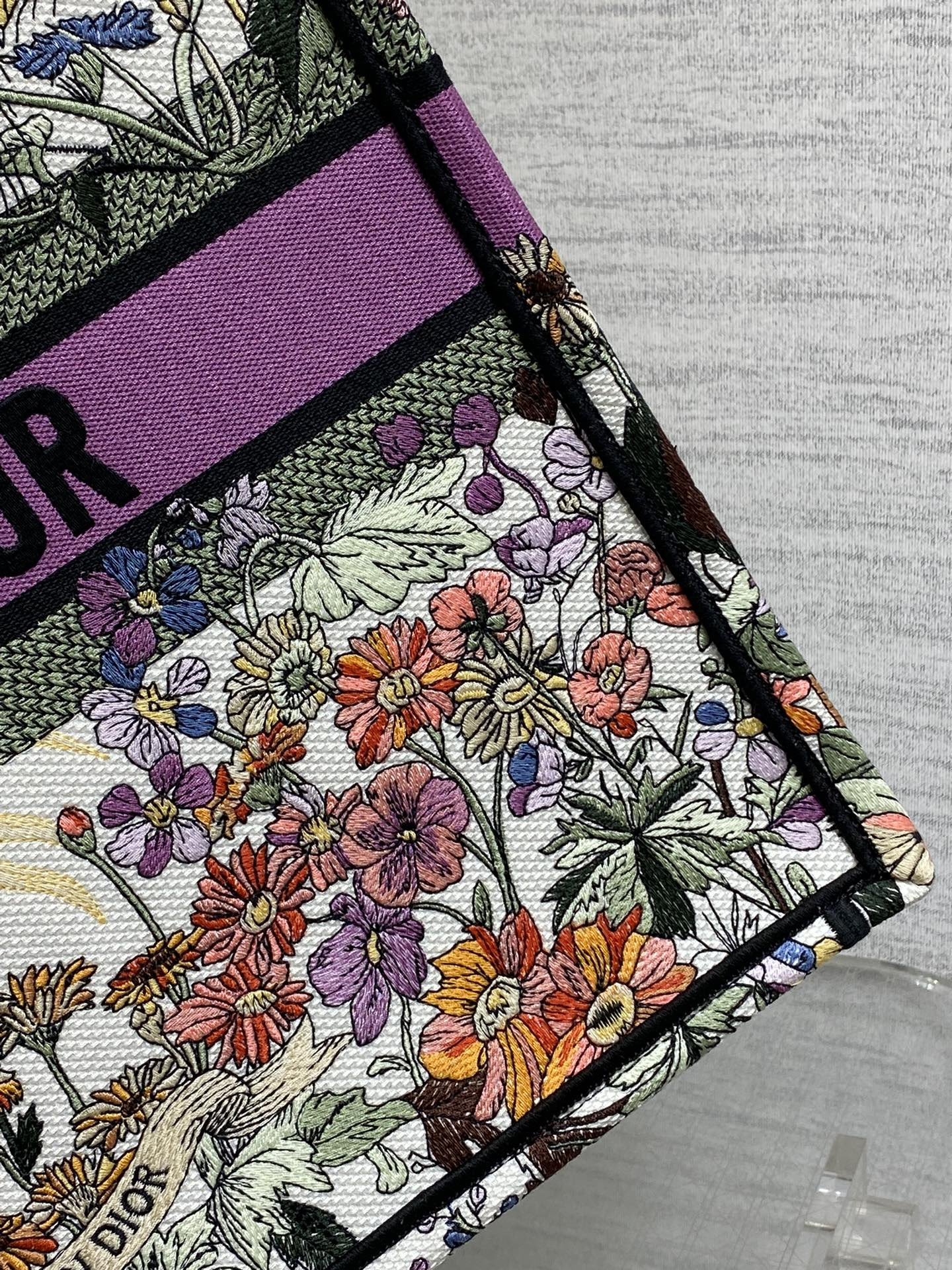D10r Book Tote  Ecru Multicolor D10r 4 Saisons Été Soleil Embroidery 42 x18 x35cm
