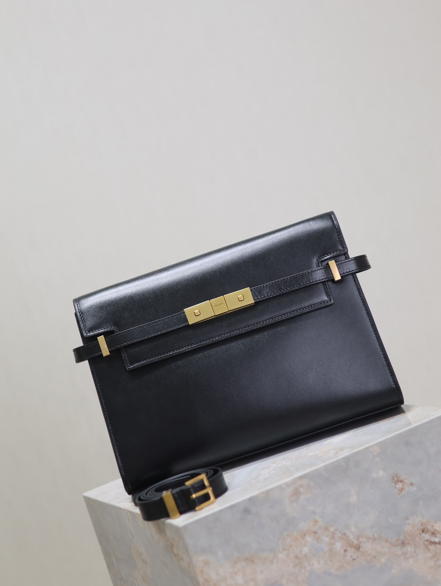 Y51 MEDIUM MANHATTAN in BOX Sa1nt Lau*nt 29x20x7.5cm