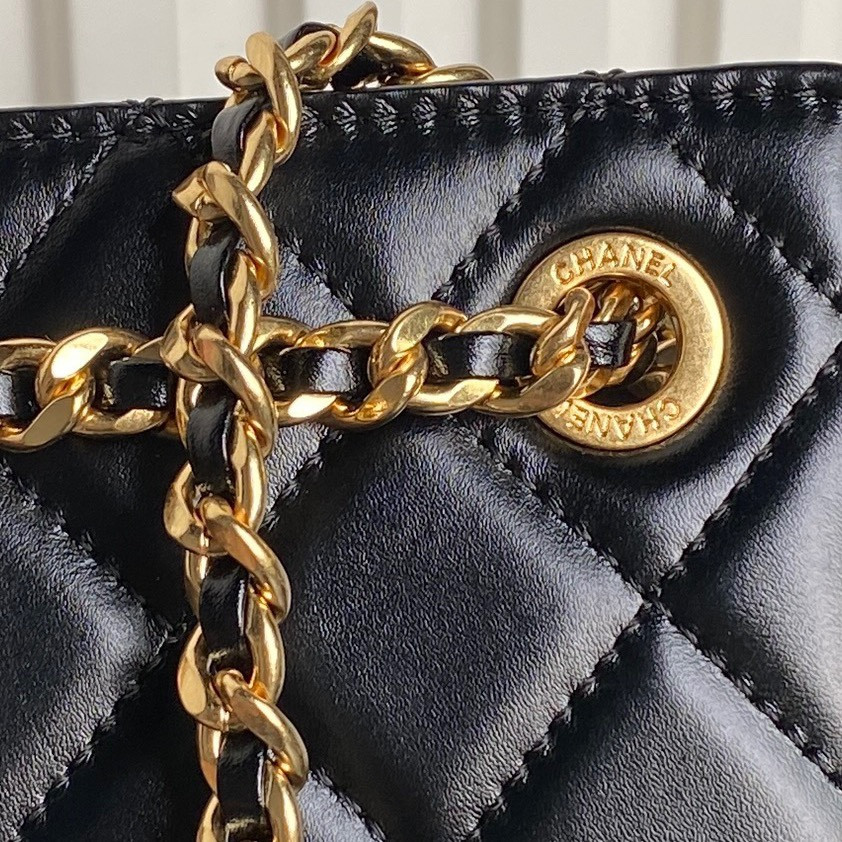 Ch**el 24K Handbag 16×21×7cm
