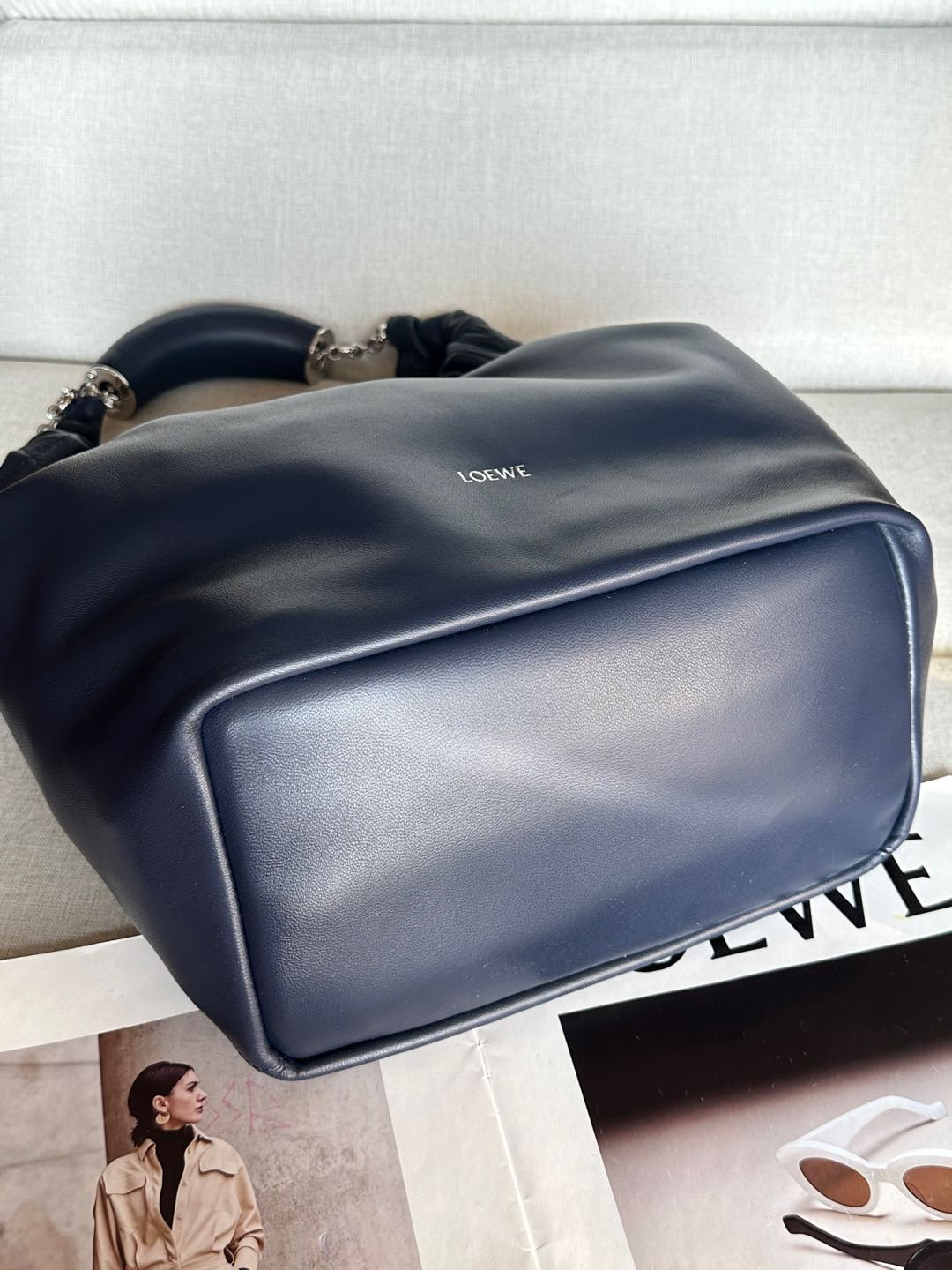 L0ew* Medium Squeeze bag in mellow nappa lambskin 34x33x13.5cm