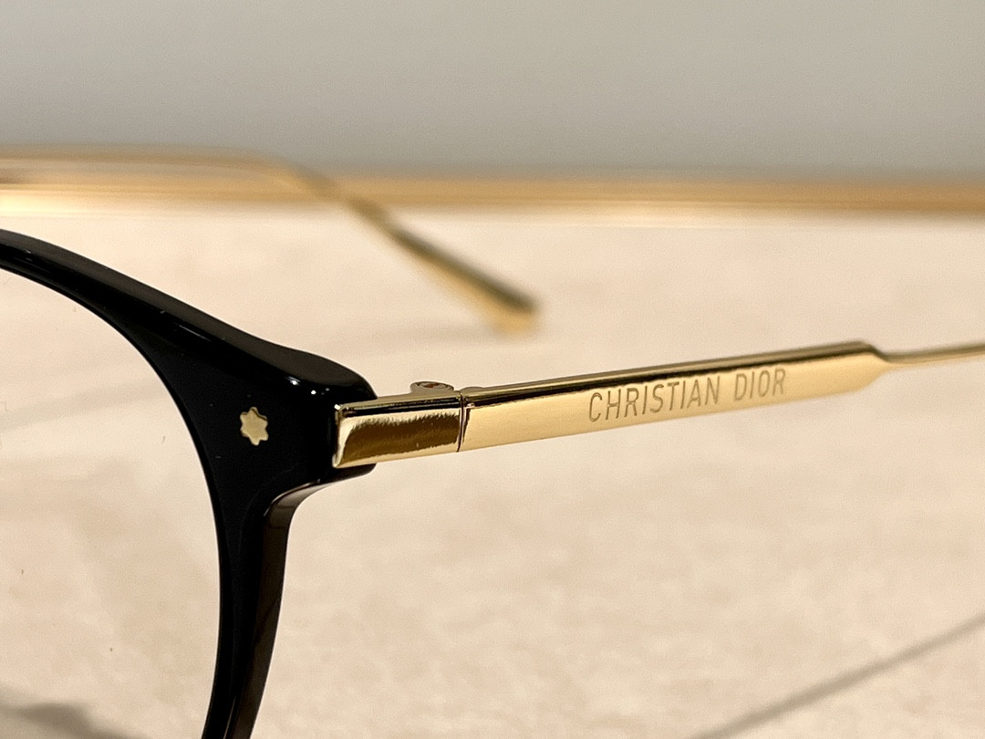 D10r Glasses mini CD O A4L 51-21-145